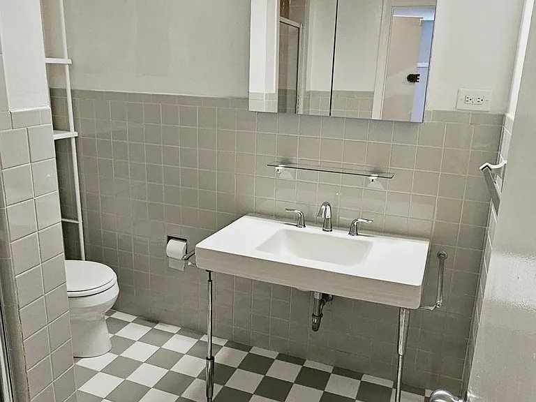 227 S Van Pelt St #2 — Photo 26
