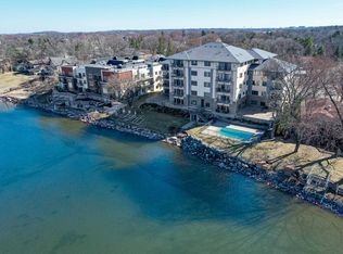 4101 Monona Dr APT 103, Monona, WI 53716