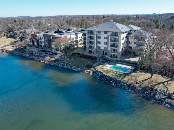 4101 Monona Dr APT 103, Monona, WI 53716