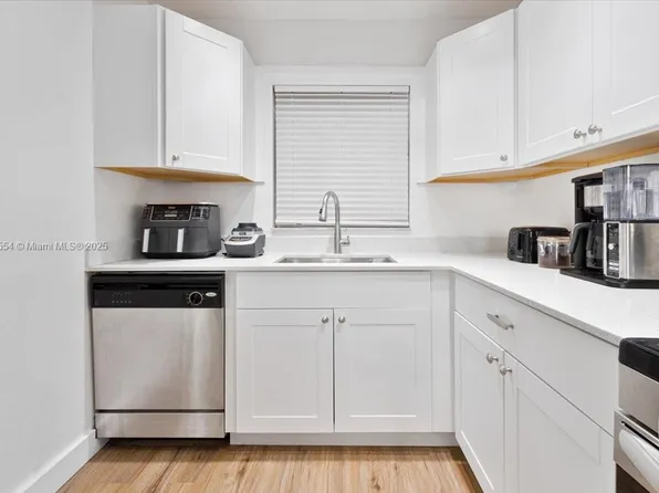 9481 Evergreen Pl APT 206, Fort Lauderdale, FL 33324