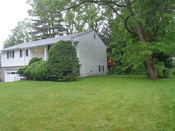 2nd image of 23 Patricia Ln