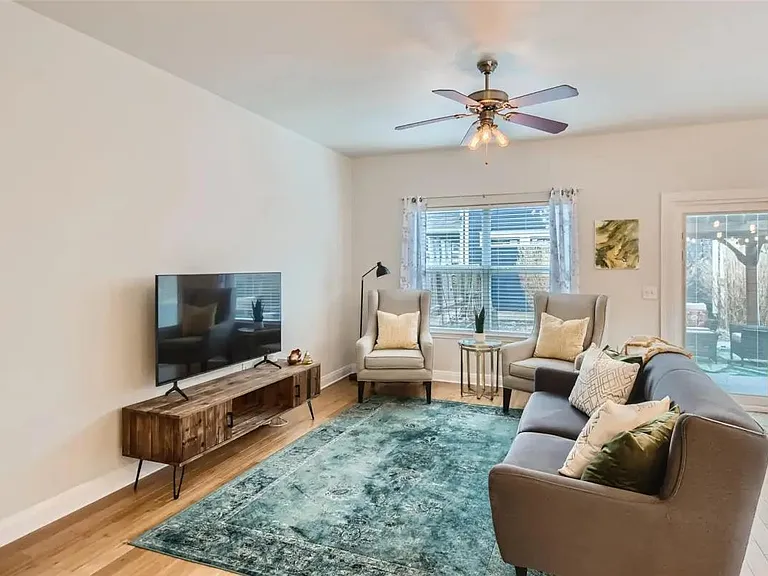 311 Blackson Ave #A — Photo 5