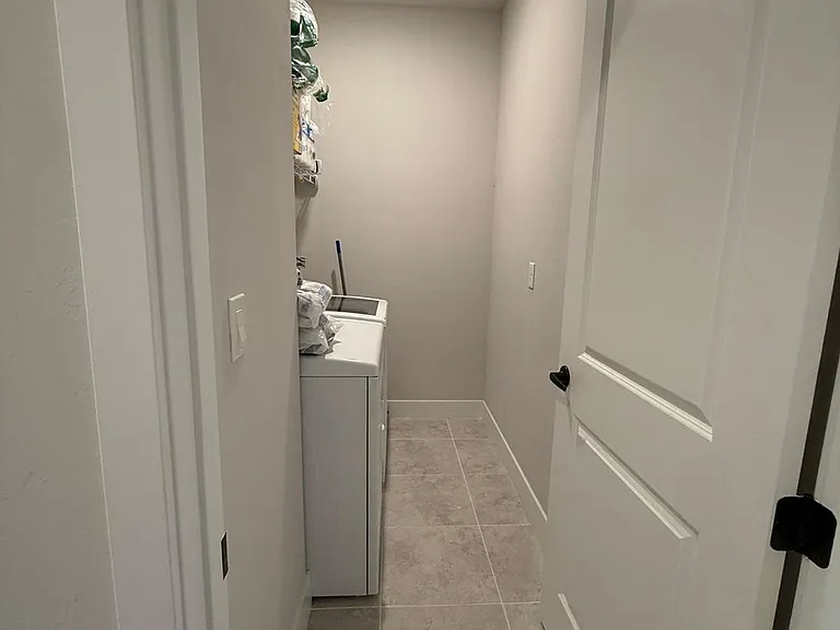 6016 Langdon Ave — Photo 10