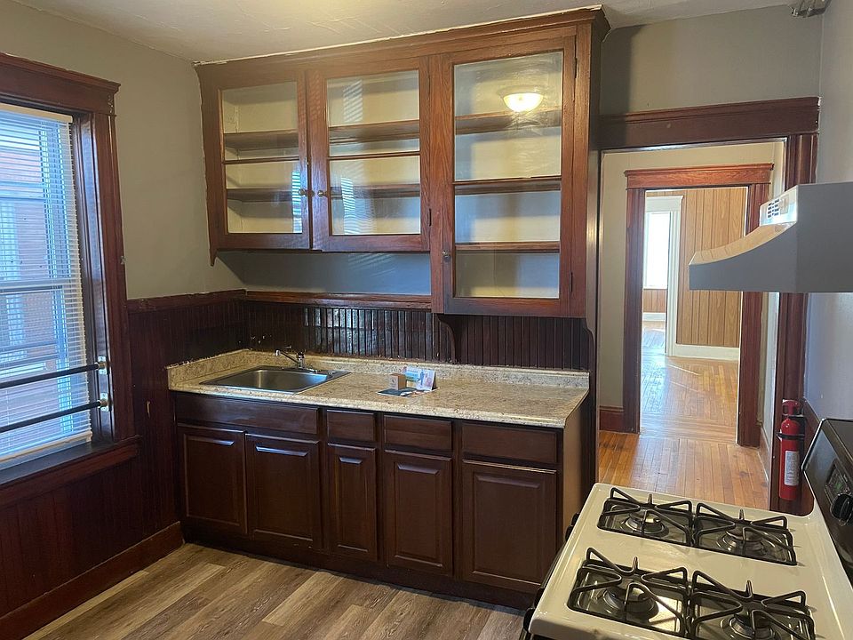 1st image of 656 Elmwood Ave APT 2