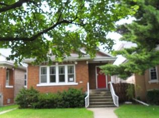 6155 W Roscoe St, Chicago, IL 60634