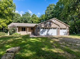 9988 S Derinda Rd, Elizabeth, IL 61028