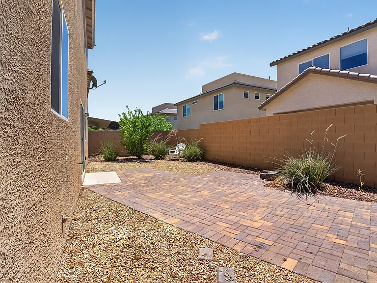 10643 Forum Peak Ln — Photo 37