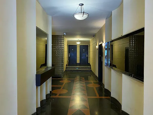 Rented by Corcoran | media 18