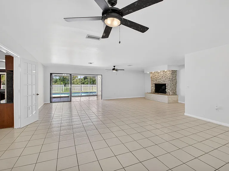 10157 La Reina Rd — Photo 9