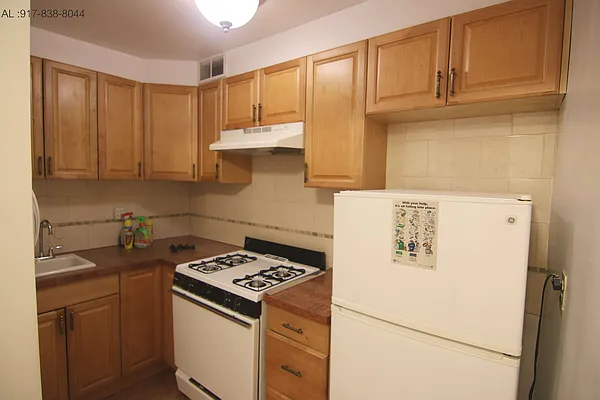 Rented by America Mecca Realty LLC | media 8