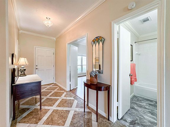 5th image of 3530 Teakwood Ln