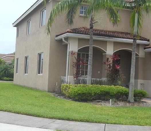 2nd image of 1100 NW 206th Ter