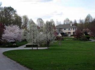 11916 Whispering Oaks Ct, Reisterstown, MD 21136