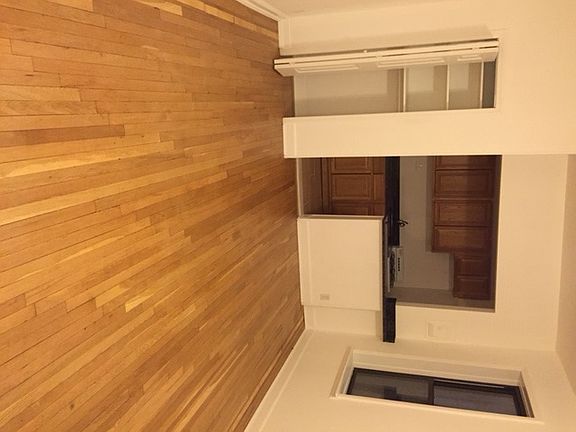 5th image of 2804 33rd Ave APT 2J