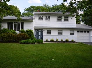 13 Hemlock Ter, Springfield, NJ 07081