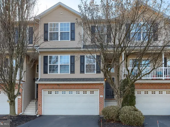 37 Parkside Dr #U-0026, Lebanon, PA 17042