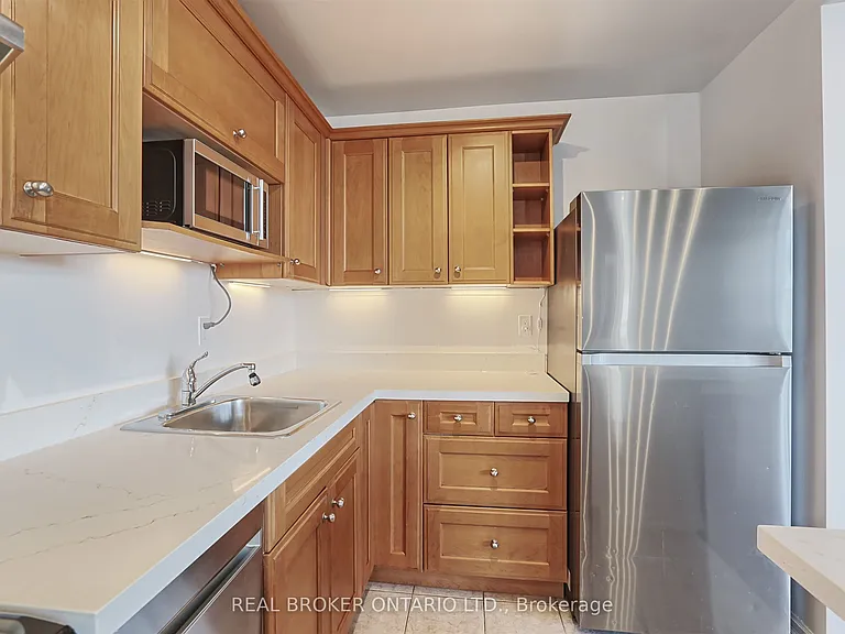 3065 Queen Frederica Dr #707 — Photo 16