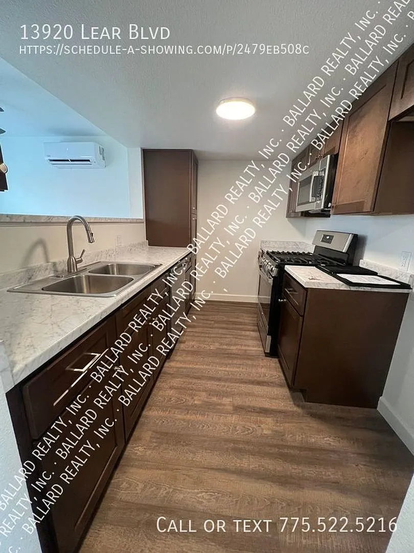 Brand New Build in Stead! — Photo 1
