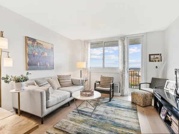 100 Manhattan Avenue image 1 of 28