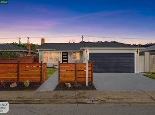 667 Linda Mar Blvd, Pacifica, CA 94044