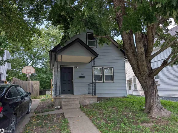 1104 Bartlett St, Burlington, IA 52601