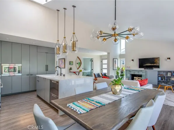 7282 Mast Dr, Huntington Beach, CA 92648
