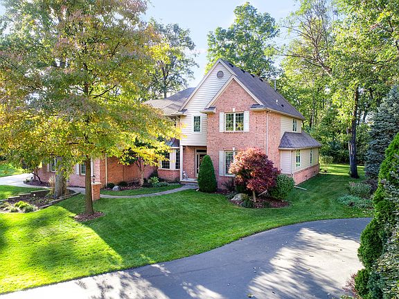 2nd image of 7842 Oak Leaf Ct