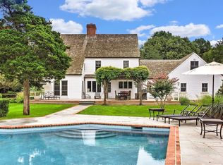 9985 Peconic Bay Blvd, Mattituck, NY 11952