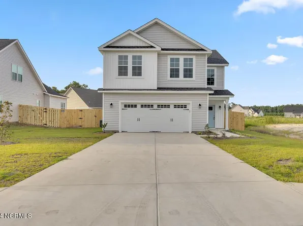 403 Sweet Fern Drive, Hubert, NC 28539
