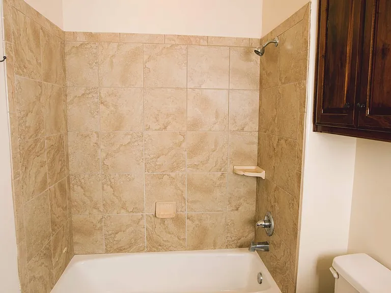Oakcrest Townhomes — Photo 18