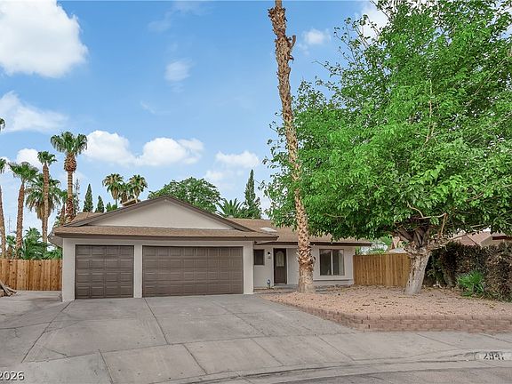 3rd image of 2941 Picasso Cir