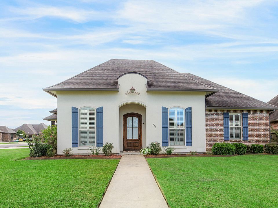 1st image of 219 Sugartrace Ln
