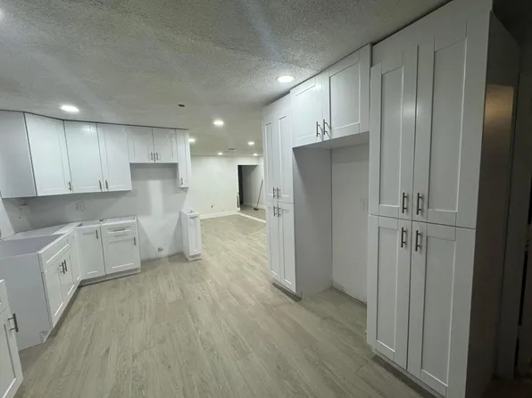 6260 SW 6th Street, Margate, FL 33068