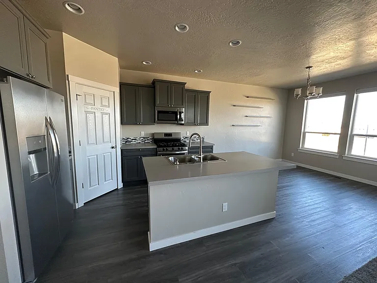 16214 Dietz Way — Photo 12