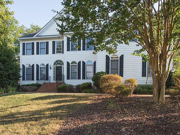 3rd image of 13049 Mid Pines Dr