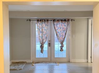 130 Alexmuir Blvd, Toronto, ON M1V1K9