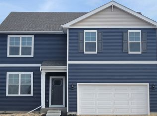 9947 Edgebrook Ln, Huntley, IL 60142