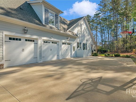 4th image of 6 Frampton Court