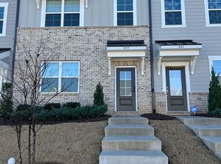 839 Napier Dr, Cary, NC 27519