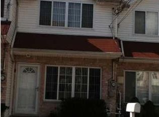 32 Impala Ct, Staten Island, NY 10305