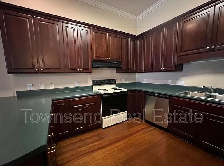 102G Person St — Photo 6