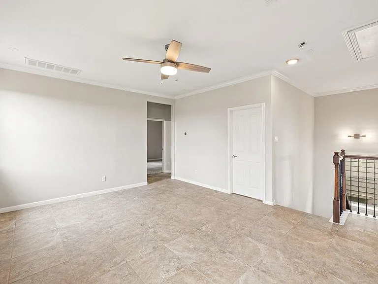 8305 Nicola Trl — Photo 34