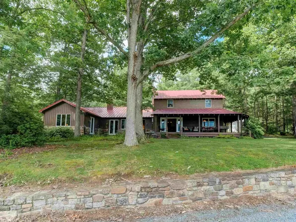 26606 Sam Snead Hwy, Warm Springs, VA 24484