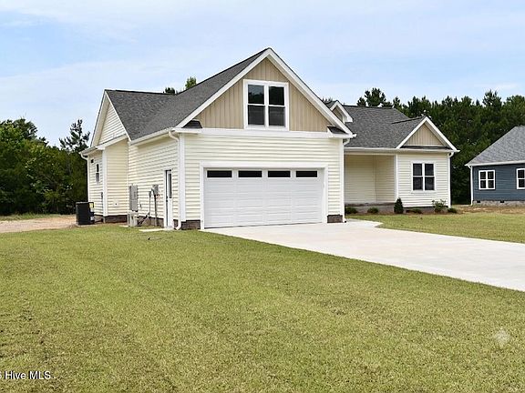 2nd image of 141 Laura Drive
