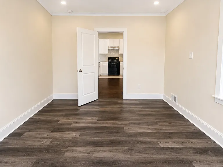 BEDROOM #2