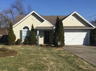 113 Woodlawn Ave, La Grange, KY 40031