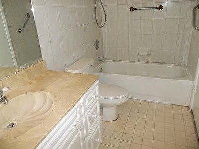 4th image of 490 W Park Dr APT 102