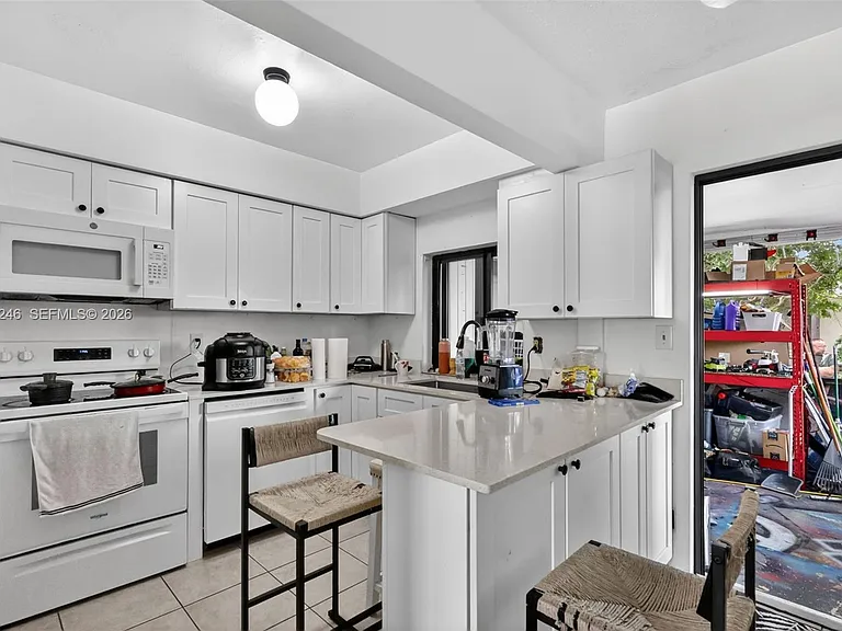 5816 Cleveland St #2 — Photo 6