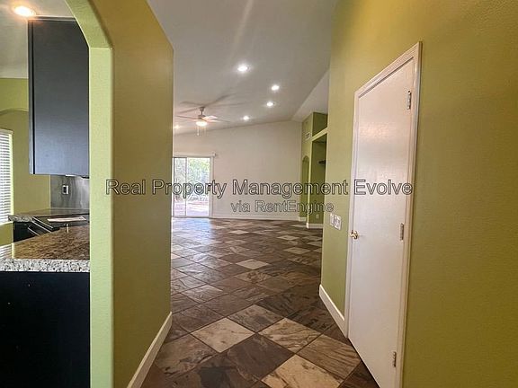 3rd image of 3351 E Kelton Ln