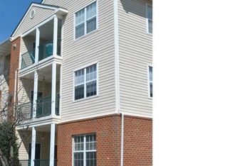 800 Brassie Ln APT D, Glen Allen, VA 23059